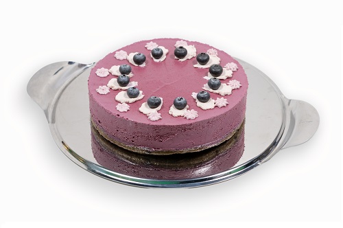 raw vegan bezlepkový borůvkový dort celý