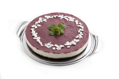 raw vegan tvarawhovo-brusinkový dort celý